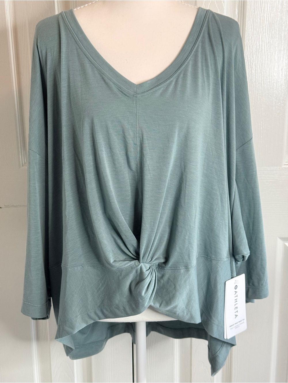 NWT Athleta Embody Twist Front Top Sage Green Plus Size 3X